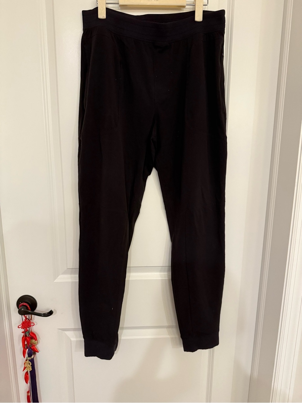 All Men's Black Jogger Pants - Large